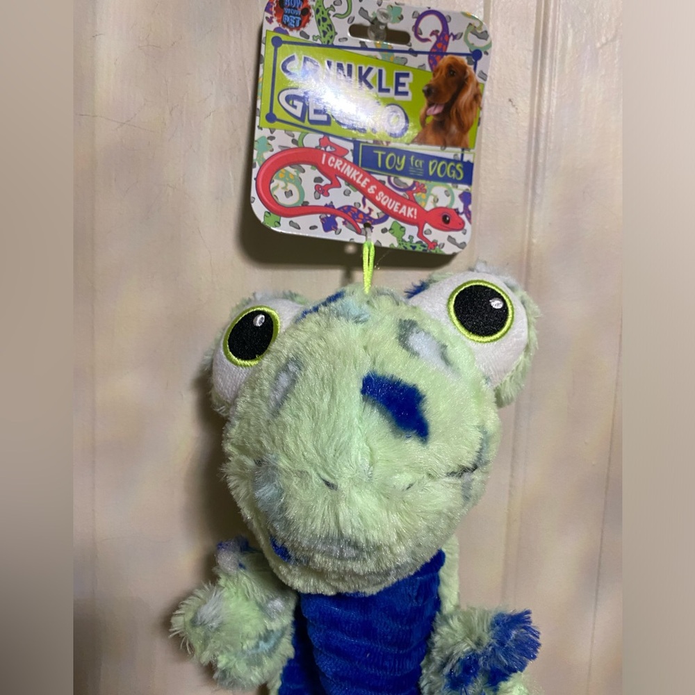 - - Bow Wow Pet Dog Gecko   Toy Long Toy Clinkers And With squeaker 24”